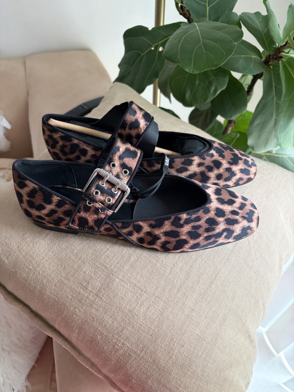 Zara Leopard Print Mary Jane Flats - Brown/Black